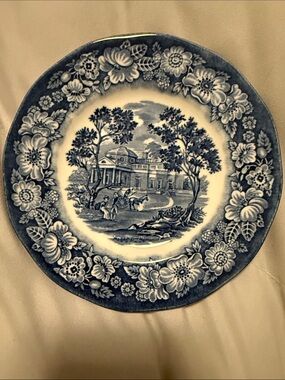 Vintage Staffordshire Liberty Blue Monticello 6"
Ironstone Bread &
Butter Plate